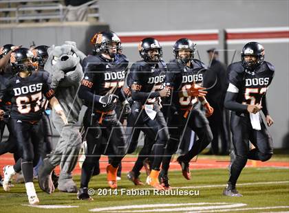 Thumbnail 2 in Wallace-Rose Hill vs. Starmount (NCHSAA 1AA Final) photogallery.