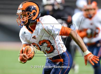 Thumbnail 2 in Wallace-Rose Hill vs. Starmount (NCHSAA 1AA Final) photogallery.