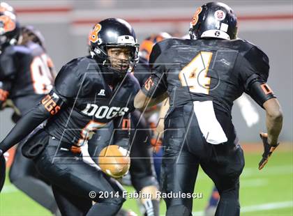 Thumbnail 2 in Wallace-Rose Hill vs. Starmount (NCHSAA 1AA Final) photogallery.