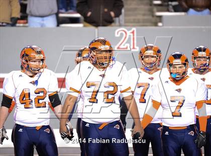 Thumbnail 1 in Wallace-Rose Hill vs. Starmount (NCHSAA 1AA Final) photogallery.