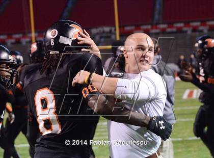 Thumbnail 3 in Wallace-Rose Hill vs. Starmount (NCHSAA 1AA Final) photogallery.