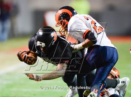 Thumbnail 2 in Wallace-Rose Hill vs. Starmount (NCHSAA 1AA Final) photogallery.