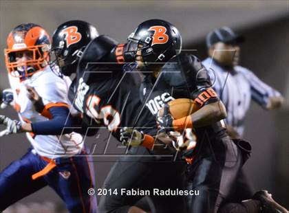 Thumbnail 3 in Wallace-Rose Hill vs. Starmount (NCHSAA 1AA Final) photogallery.