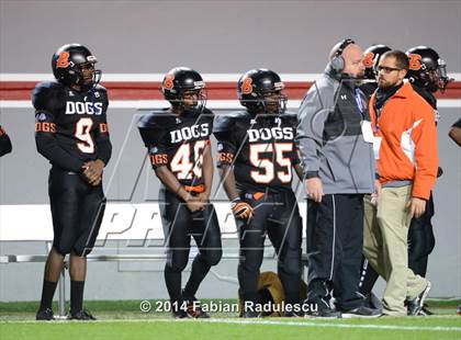 Thumbnail 1 in Wallace-Rose Hill vs. Starmount (NCHSAA 1AA Final) photogallery.