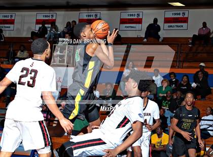 Thumbnail 2 in Salesian College Preparatory vs. Independence (Chick-Fil-A Classic) photogallery.
