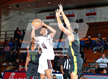 Thumbnail 2 in Salesian College Preparatory vs. Independence (Chick-Fil-A Classic) photogallery.