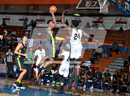 Thumbnail 1 in Salesian College Preparatory vs. Independence (Chick-Fil-A Classic) photogallery.