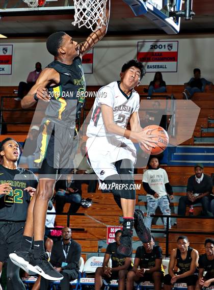 Thumbnail 2 in Salesian College Preparatory vs. Independence (Chick-Fil-A Classic) photogallery.