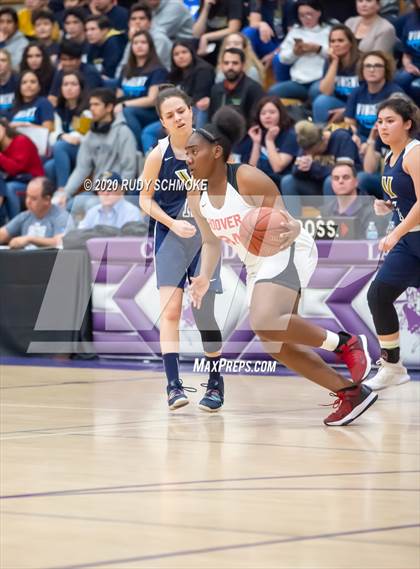 Thumbnail 3 in Hoover vs. Vincent Memorial (CIF SDS D5 Finals) photogallery.