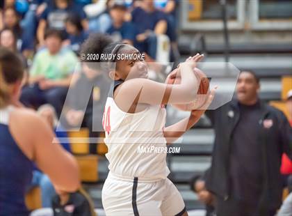 Thumbnail 2 in Hoover vs. Vincent Memorial (CIF SDS D5 Finals) photogallery.