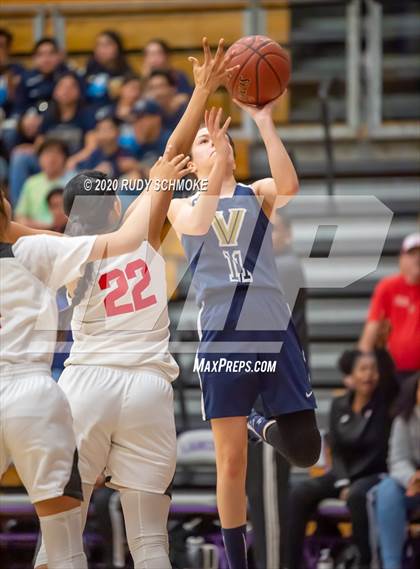 Thumbnail 1 in Hoover vs. Vincent Memorial (CIF SDS D5 Finals) photogallery.