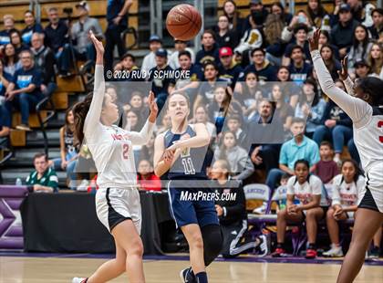 Thumbnail 3 in Hoover vs. Vincent Memorial (CIF SDS D5 Finals) photogallery.