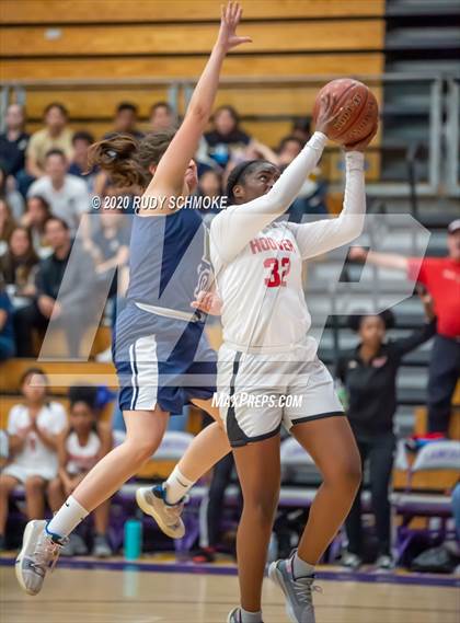 Thumbnail 2 in Hoover vs. Vincent Memorial (CIF SDS D5 Finals) photogallery.