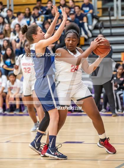 Thumbnail 2 in Hoover vs. Vincent Memorial (CIF SDS D5 Finals) photogallery.