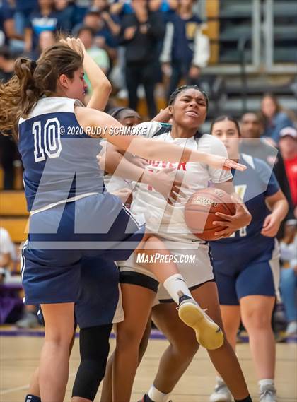 Thumbnail 1 in Hoover vs. Vincent Memorial (CIF SDS D5 Finals) photogallery.