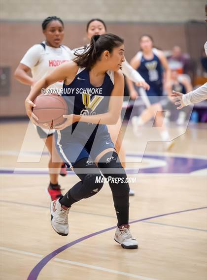 Thumbnail 2 in Hoover vs. Vincent Memorial (CIF SDS D5 Finals) photogallery.