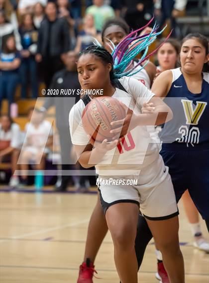 Thumbnail 3 in Hoover vs. Vincent Memorial (CIF SDS D5 Finals) photogallery.