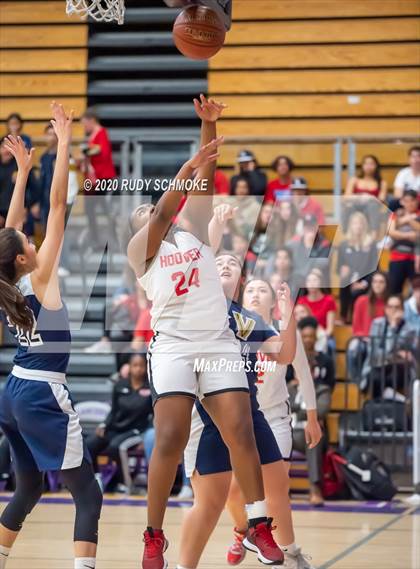 Thumbnail 2 in Hoover vs. Vincent Memorial (CIF SDS D5 Finals) photogallery.