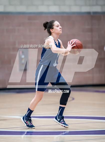 Thumbnail 2 in Hoover vs. Vincent Memorial (CIF SDS D5 Finals) photogallery.