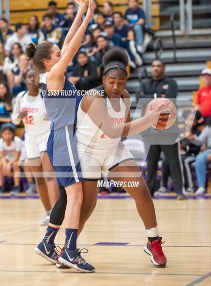 Thumbnail 3 in Hoover vs. Vincent Memorial (CIF SDS D5 Finals) photogallery.