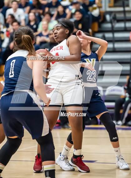Thumbnail 3 in Hoover vs. Vincent Memorial (CIF SDS D5 Finals) photogallery.