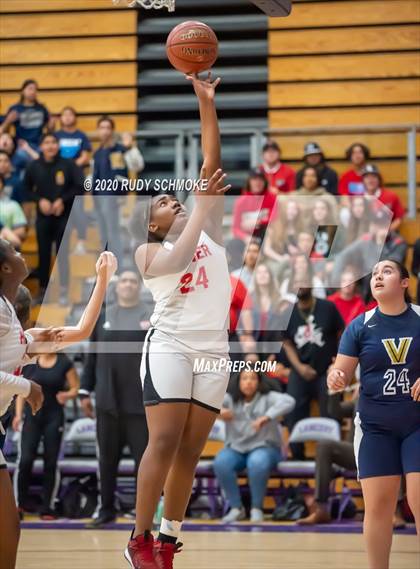 Thumbnail 2 in Hoover vs. Vincent Memorial (CIF SDS D5 Finals) photogallery.