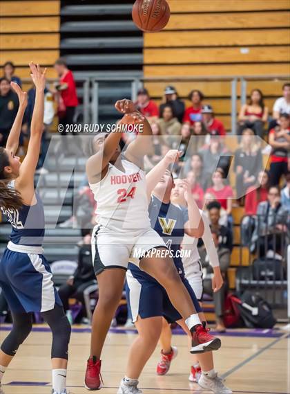 Thumbnail 2 in Hoover vs. Vincent Memorial (CIF SDS D5 Finals) photogallery.