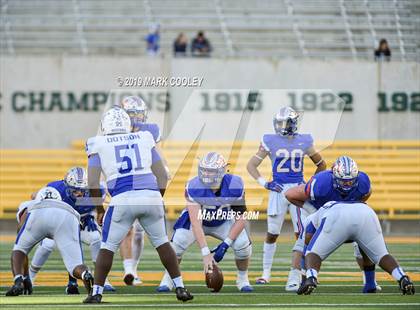 Thumbnail 3 in Westlake vs. Katy Taylor (UIL 6A State Semifinal) photogallery.