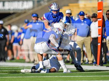 Thumbnail 3 in Westlake vs. Katy Taylor (UIL 6A State Semifinal) photogallery.
