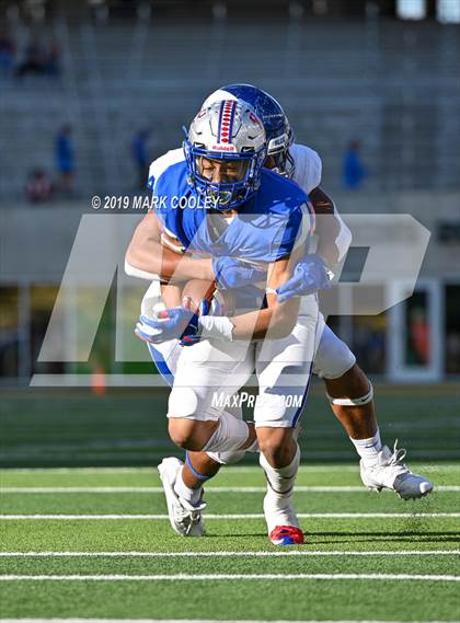 Thumbnail 2 in Westlake vs. Katy Taylor (UIL 6A State Semifinal) photogallery.