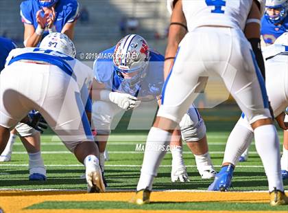 Thumbnail 1 in Westlake vs. Katy Taylor (UIL 6A State Semifinal) photogallery.