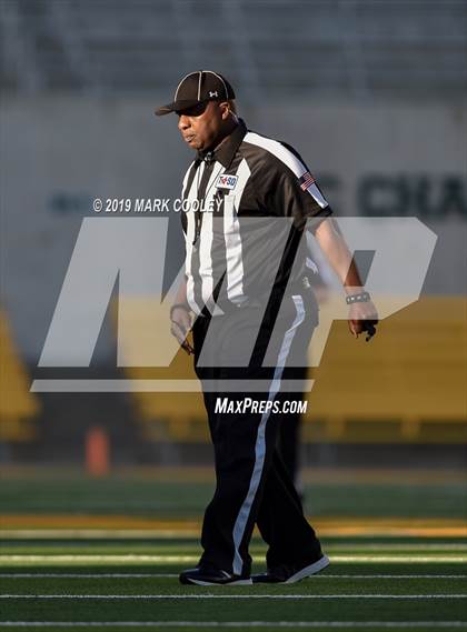 Thumbnail 3 in Westlake vs. Katy Taylor (UIL 6A State Semifinal) photogallery.