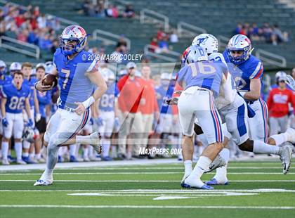 Thumbnail 2 in Westlake vs. Katy Taylor (UIL 6A State Semifinal) photogallery.
