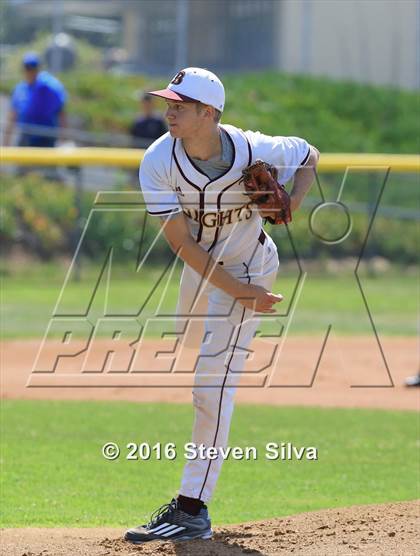 Thumbnail 1 in Bishop's vs. Chula Vista (CIF SDS D4 1st Round) photogallery.