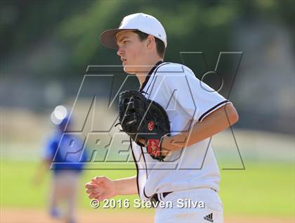 Thumbnail 1 in Bishop's vs. Chula Vista (CIF SDS D4 1st Round) photogallery.