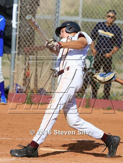 Thumbnail 3 in Bishop's vs. Chula Vista (CIF SDS D4 1st Round) photogallery.