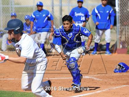 Thumbnail 3 in Bishop's vs. Chula Vista (CIF SDS D4 1st Round) photogallery.