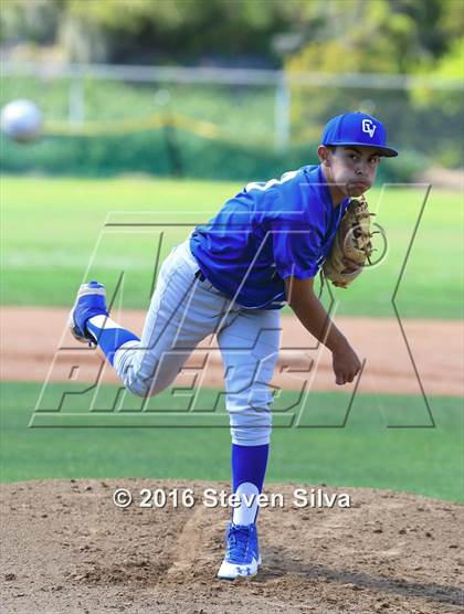 Thumbnail 3 in Bishop's vs. Chula Vista (CIF SDS D4 1st Round) photogallery.