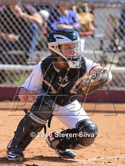 Thumbnail 2 in Bishop's vs. Chula Vista (CIF SDS D4 1st Round) photogallery.