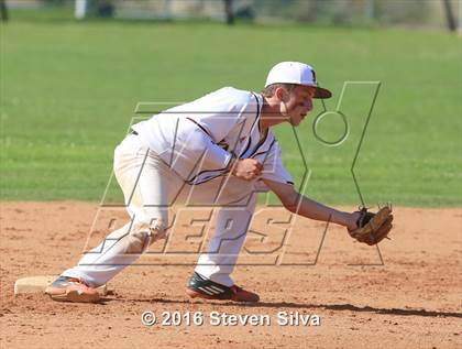 Thumbnail 1 in Bishop's vs. Chula Vista (CIF SDS D4 1st Round) photogallery.