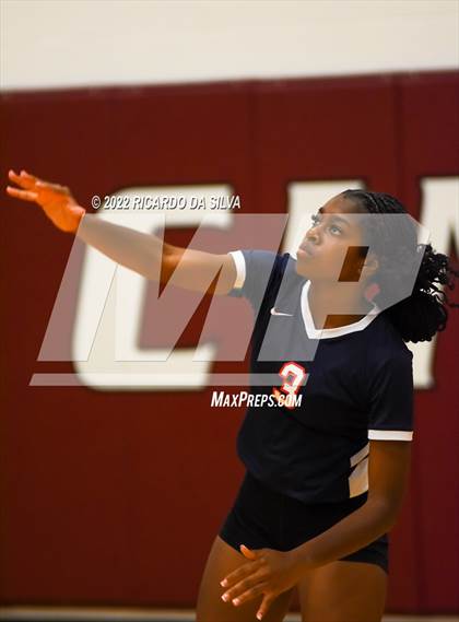Thumbnail 1 in Waller vs Alief Taylor photogallery.