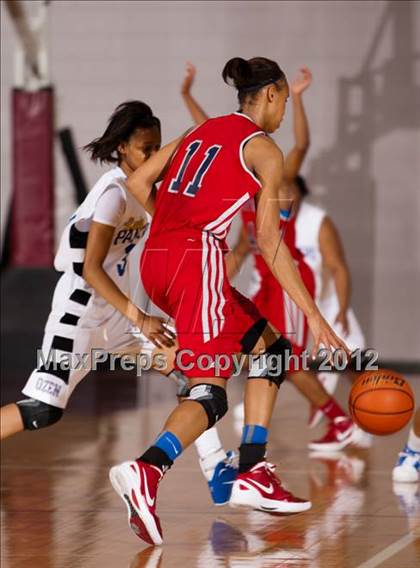 Thumbnail 2 in Ozen vs Manvel (UIL 4A Region 3 Semifinal) photogallery.