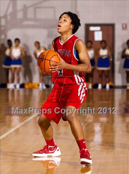 Thumbnail 3 in Ozen vs Manvel (UIL 4A Region 3 Semifinal) photogallery.