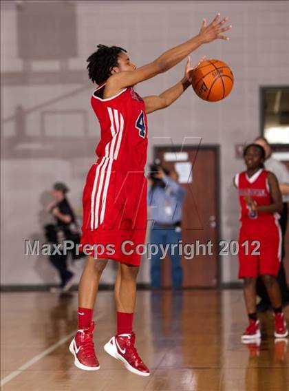 Thumbnail 2 in Ozen vs Manvel (UIL 4A Region 3 Semifinal) photogallery.