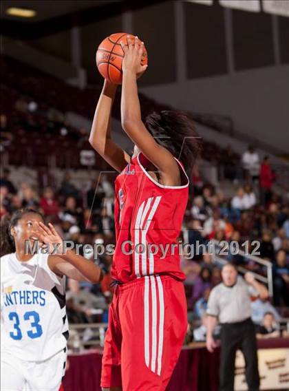 Thumbnail 1 in Ozen vs Manvel (UIL 4A Region 3 Semifinal) photogallery.