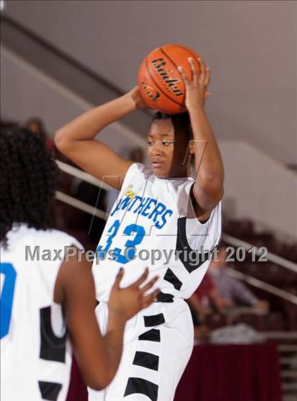 Thumbnail 3 in Ozen vs Manvel (UIL 4A Region 3 Semifinal) photogallery.