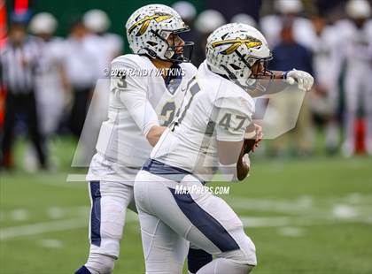Thumbnail 2 in Lewisville vs. Keller (UIL 6A D1 Regional Playoff) photogallery.