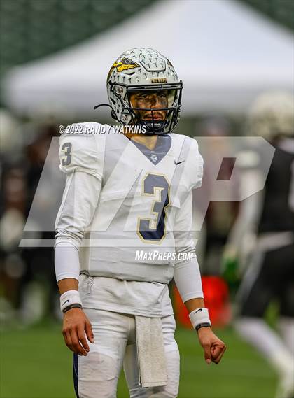 Thumbnail 3 in Lewisville vs. Keller (UIL 6A D1 Regional Playoff) photogallery.