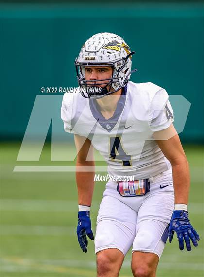 Thumbnail 3 in Lewisville vs. Keller (UIL 6A D1 Regional Playoff) photogallery.