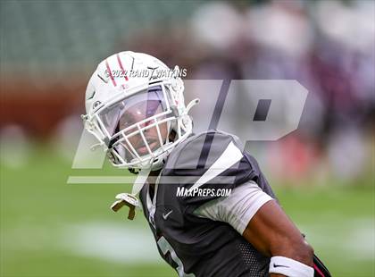 Thumbnail 2 in Lewisville vs. Keller (UIL 6A D1 Regional Playoff) photogallery.